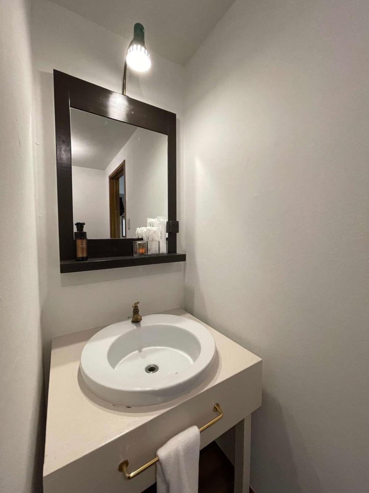 Bhotel Dai3Himawari - 2Br Good For 6Ppl Overlooking Peace Park With Wifi! ฮิโรชิม่า ภายนอก รูปภาพ