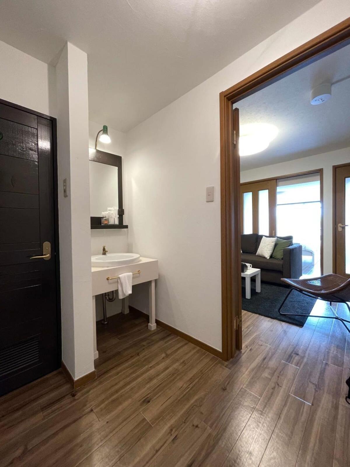 Bhotel Dai3Himawari - 2Br Good For 6Ppl Overlooking Peace Park With Wifi! ฮิโรชิม่า ภายนอก รูปภาพ
